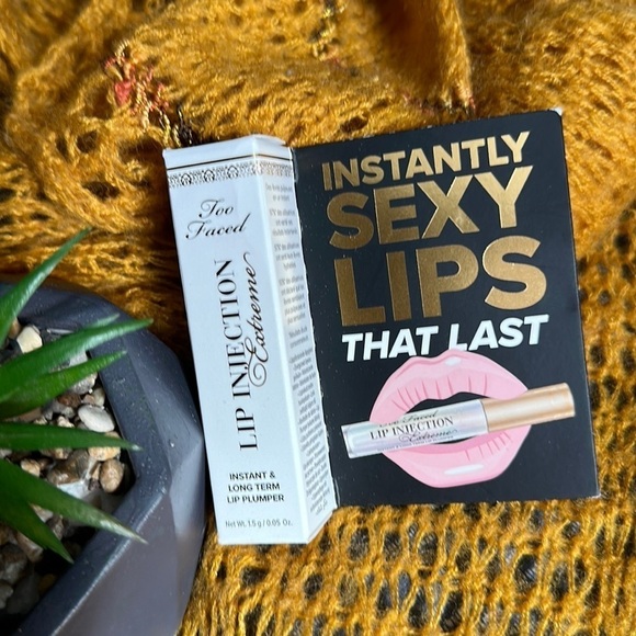Too Faced Other - New in box Lip Injection Extreme Hydrating Lip Plumper